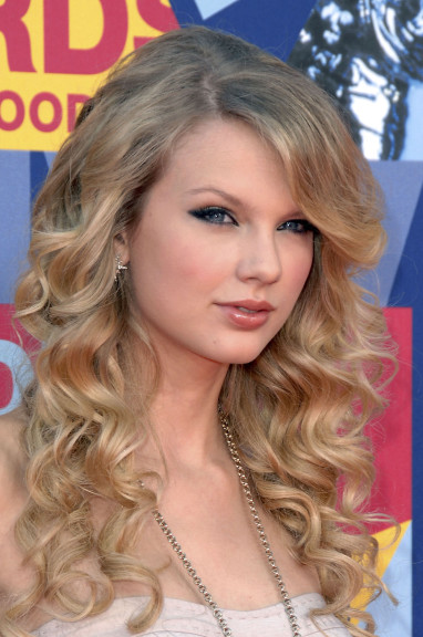 Taylor Swift cheveux