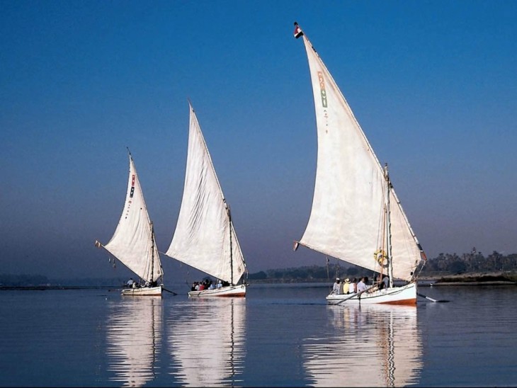 Disegno di Barca a vela da colorare