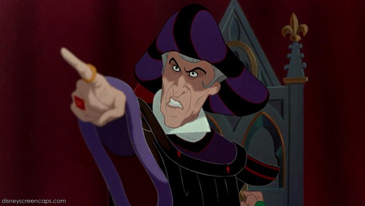 Disegno di Claude Frollo Disney da colorare