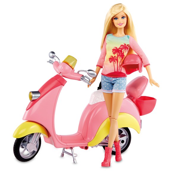 Disegno di Barbie su uno scooter da colorare